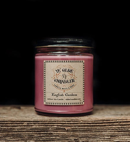 English Gardens 8oz Soy Candle - Ye’ Olde Chandler